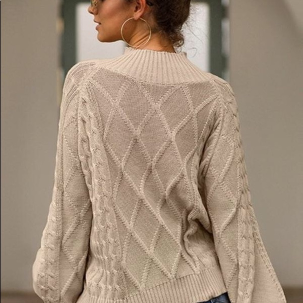 Mock Neck Bishop Sleeve Knit Sweater - Picture 5 of 6